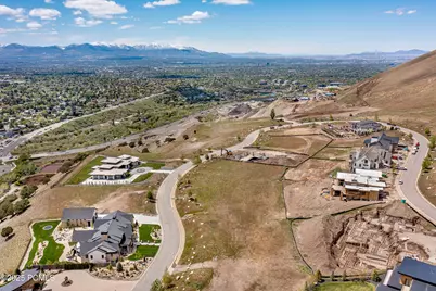7077 City View Drive, Salt Lake City, UT 84121 - Photo 4