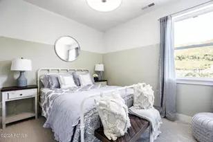 386 W Ascent Dr, Hideout, UT 84036 - Photo 8