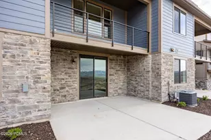 6033 N Fairview Dr, Heber City, UT 84032 - Photo 26