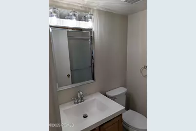 6871 N 2200 #Apt 8l, Park City, UT 84098 - Photo 16