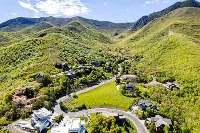 326 S Maryfield Drive, Salt Lake City, UT 84108 - Photo 4