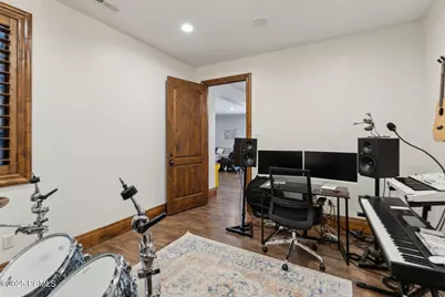 1 Cross Hill Lane, Sandy, UT 84092 - Photo 74