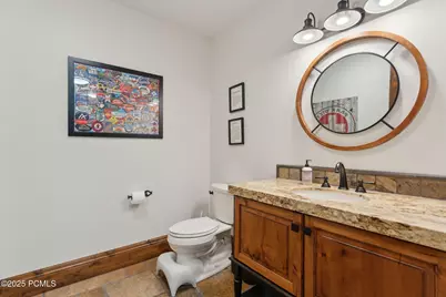 1 Cross Hill Lane, Sandy, UT 84092 - Photo 84