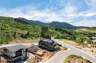 4169 W Discovery Wy, Park City, UT 84098 - Photo 8