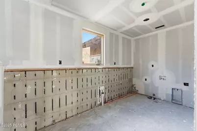 11004 N Wrangler Circle, Hideout, UT 84036 - Photo 22