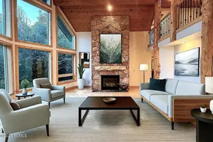 7813 Susans Cir, Park City, UT 84098 - Photo 4