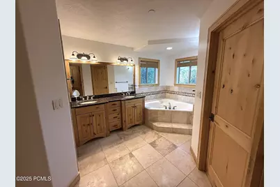 7813 Susans Circle, Park City, UT 84098 - Photo 16