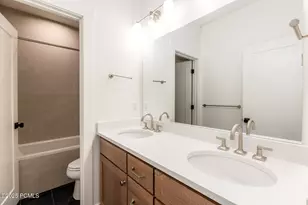 497 W Ascent Dr, Hideout, UT 84036 - Photo 16