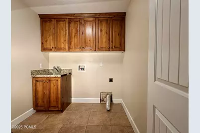 1950 E Keystone Court, Heber City, UT 84032 - Photo 6