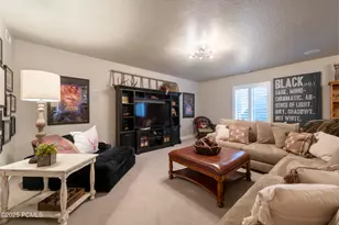 693 S Appenzell Ln, Midway, UT 84049 - Photo 12