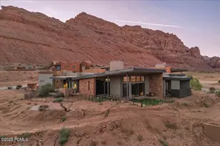 705 N Sanctuary Pl, Ivins, UT 84738 - Photo 24