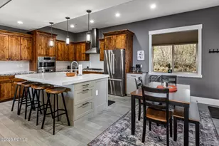 10352 N Sightline Cir, Hideout, UT 84036 - Photo 8