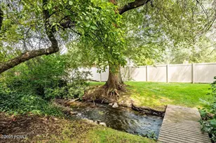 4757 S Meadowview Rd, Murray, UT 84107 - Photo 12