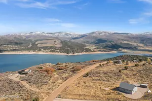 420 E Rockport Aspen Dr, Coalville, UT 84017 - Photo 4