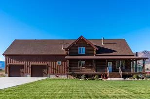 7768 N 1075, Huntsville, UT 84317 - Photo 4