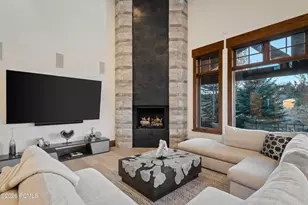 685 Hollyhock St, Park City, UT 84098 - Photo 2