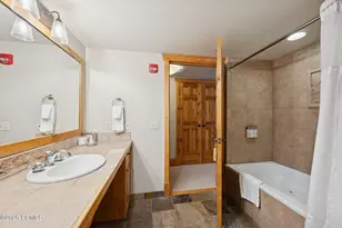 2900 E Deer Valley Dr, Park City, UT 84060 - Photo 30