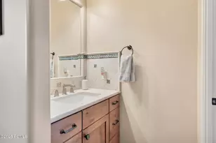 996 Homestead Cir, Saint George, UT 84770 - Photo 34