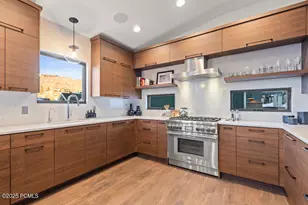 611 Rossie Hill Dr, Park City, UT 84060 - Photo 6