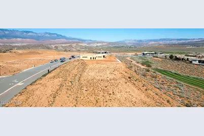 3270 S Endless Trail, Hurricane, UT 84737 - Photo 16