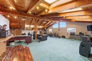 11551 S Woodhampton Dr, Sandy, UT 84092 - Photo 54