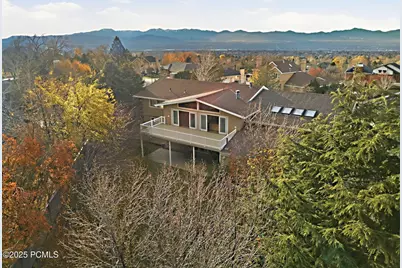 11551 S Woodhampton Drive, Sandy, UT 84092 - Photo 10