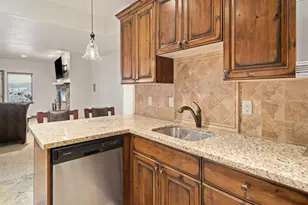 946 S Meadowlark Ln, Huntsville, UT 84317 - Photo 58