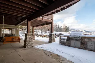 946 S Meadowlark Ln, Huntsville, UT 84317 - Photo 76