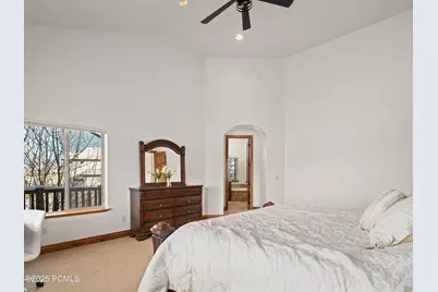 946 S Meadowlark Lane, Huntsville, UT 84317 - Photo 40