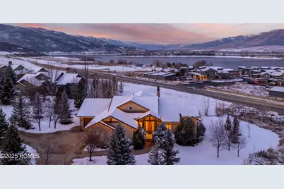 946 S Meadowlark Lane, Huntsville, UT 84317 - Photo 2