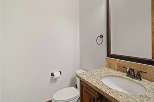 946 S Meadowlark Ln, Huntsville, UT 84317 - Photo 48