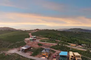 8526 Overlook Dr, Eden, UT 84310 - Photo 92