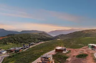 8526 Overlook Dr, Eden, UT 84310 - Photo 54
