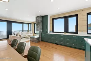 8526 Overlook Dr, Eden, UT 84310 - Photo 12