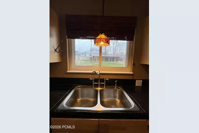 280 W 100, Midway, UT 84049 - Photo 16