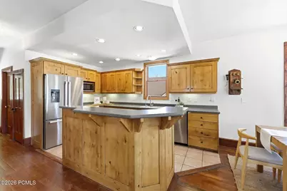 325 Park Avenue, Park City, UT 84060 - Photo 10