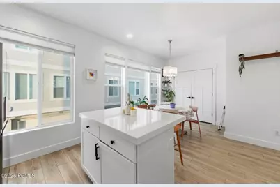 4752 S Hillhouse Cove, Murray, UT 84107 - Photo 10