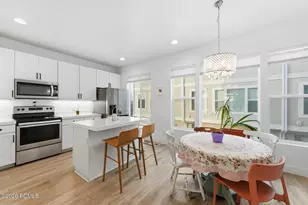 4752 S Hillhouse Cove, Murray, UT 84107 - Photo 8