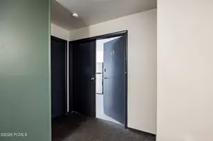 127 S 800 E, Salt Lake City, UT 84102 - Photo 16