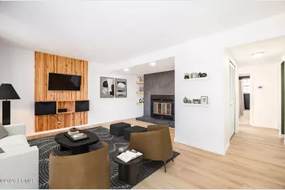 874 Schneitter Circle #Apt 5, Midway, UT 84049 - Photo 4