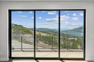 889 E Grizzly Draw Ct, Hideout, UT 84036 - Photo 14