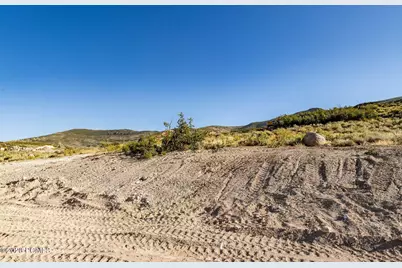 1259 E Wildflower Circle, Heber City, UT 84032 - Photo 8