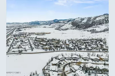 1600 Pinebrook Boulevard #Apt E4, Park City, UT 84098 - Photo 24