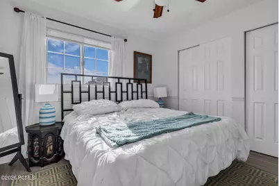 7462 S 2300, Cottonwood Heights, UT 84121 - Photo 12