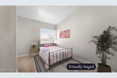 7819 S Spruce Tree Lane, Sandy, UT 84094 - Photo 16