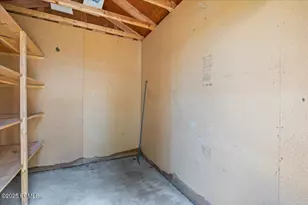 9406 E Deer Creek Dr, Heber City, UT 84032 - Photo 32