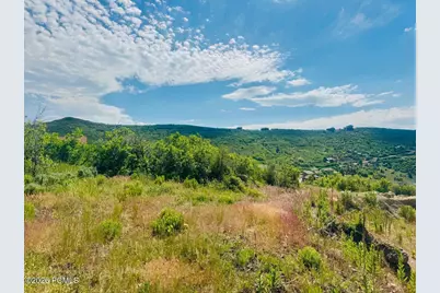 8491 Lake Pines Drive, Heber City, UT 84032 - Photo 4