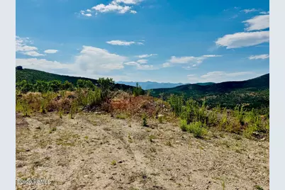 8491 Lake Pines Drive, Heber City, UT 84032 - Photo 10