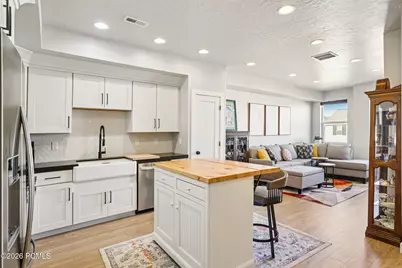 6805 N Silver Creek Drive, Park City, UT 84098 - Photo 6