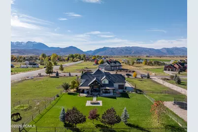 152 N 8750, Huntsville, UT 84317 - Photo 98